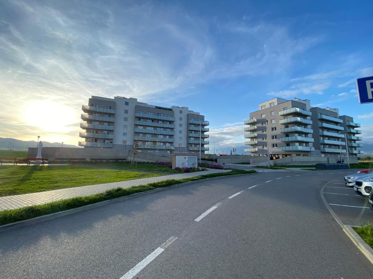 Moderny Apartman S Vyhladom Na Vysoke Tatry Poprad Dış mekan fotoğraf