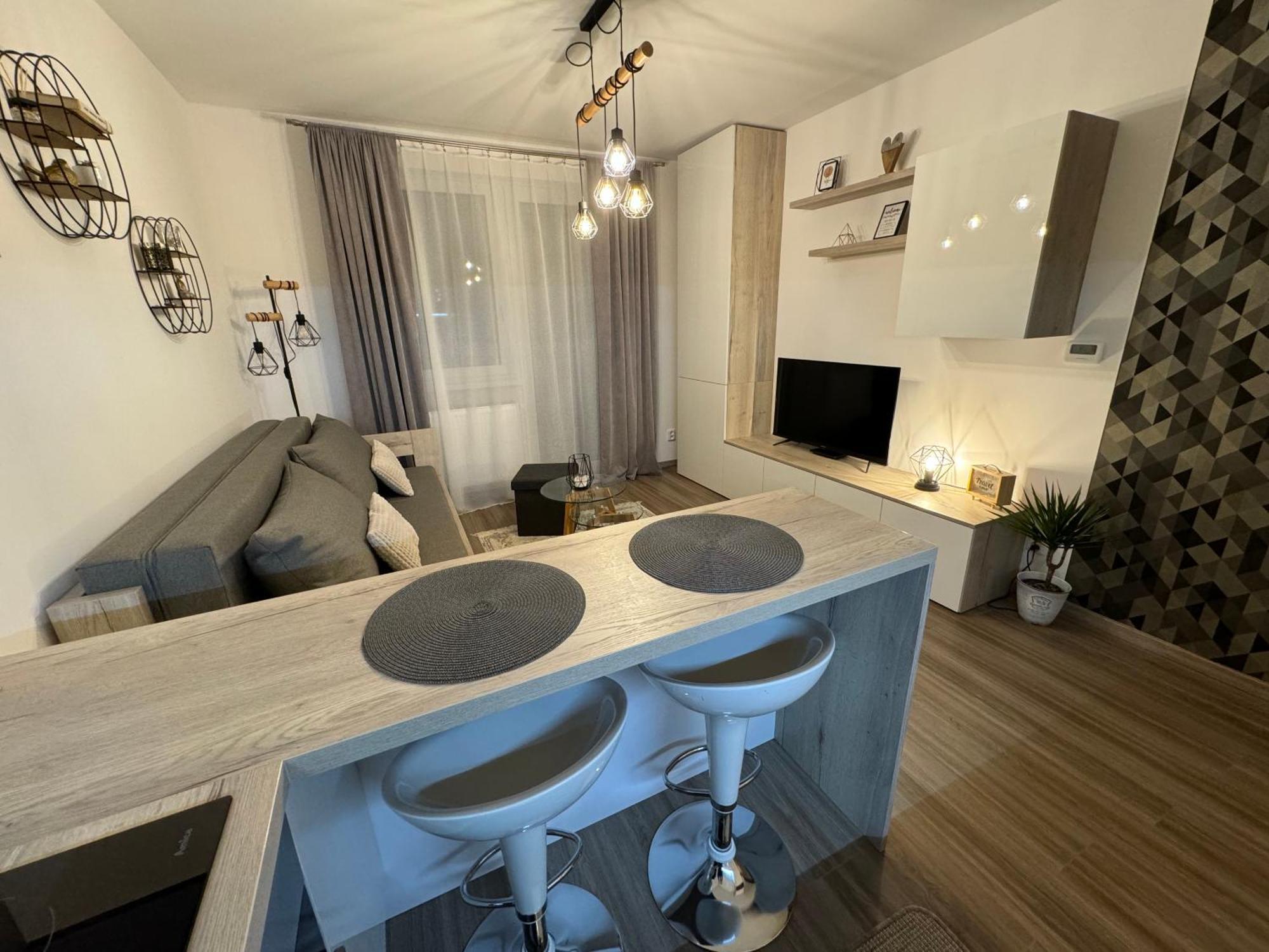 Moderny Apartman S Vyhladom Na Vysoke Tatry Poprad Dış mekan fotoğraf
