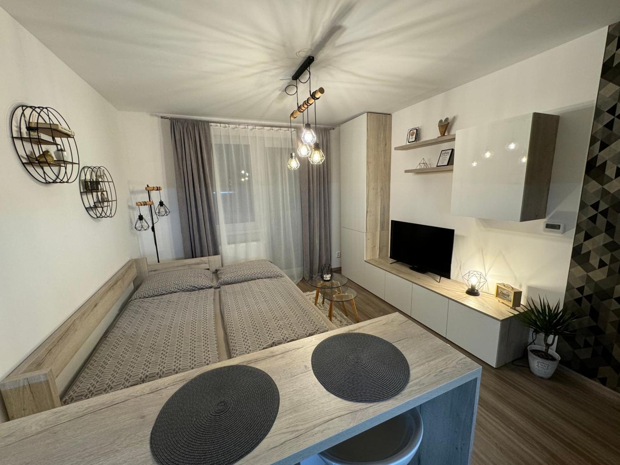 Moderny Apartman S Vyhladom Na Vysoke Tatry Poprad Dış mekan fotoğraf